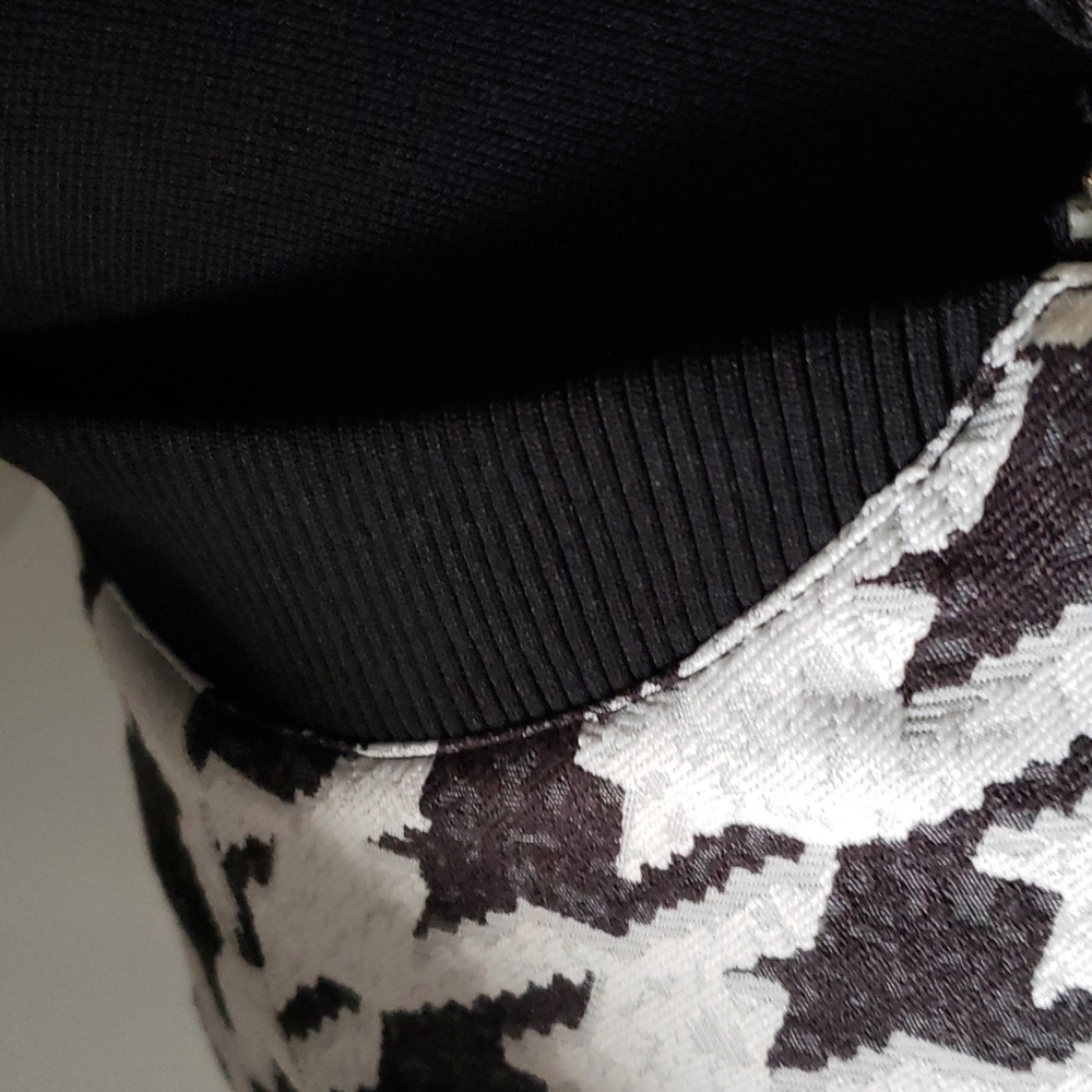 Jacket - Picture 7 of 11